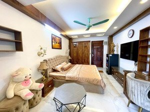 cho thuê phòng studio 32m2 đầy đủ nội thất tại 53/23 tân ấp, phúc xá, ba đình (gần phố cổ)