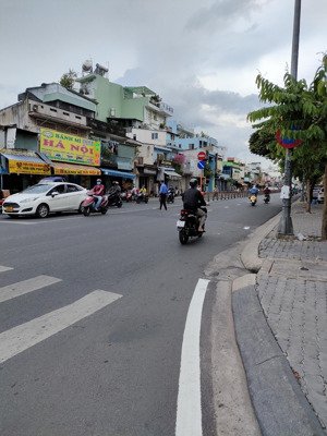 giá rẻ, vị trí đẹp! - mặt tiền 12m gần nguyễn văn lượng, lê đức thọ