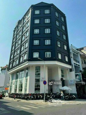 siêu dòng tiền trung tâm quận 7 tòa chdv hầm 7 tầng - dt: 10 x 30m - hđt: 240tr/th, giá: 45 tỷ