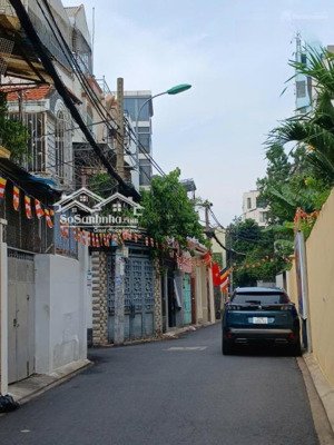 nhà siêu rộng, siêu rẻ nguyễn thị huỳnh, 7,5mx15,5m, 110m2, tiện xây mới, 16 tỷ tl (145 triệu/m2)