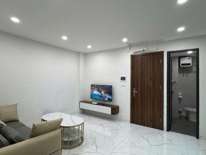 cho thuê căn 1n1k 40m2 full đồ tại ngõ 66 nguyễn hoàng, ô tô đỗ cửa