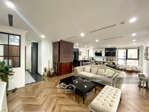 chính chủ, căn góc 4pn vip e4 yên hoà full nội thất tầng trung park view city vũ phạm hàm, bán gấp