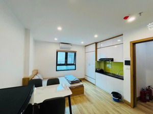 cho thuê phòng studio 25m2 full nội thất tại ngõ 18 tôn thất tùng, đống đa, gần đh y hà nội