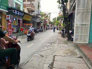 chính chủ bán nhà phố nguyễn đổng chi full nội thất chỉ 7.5 tỉ, làm ăn có lộc chuyển ra mặt phố