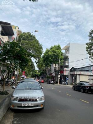  Bán Nhà Góc 2 Mặt Tiền Đường Trần Phú. 19tỷ500