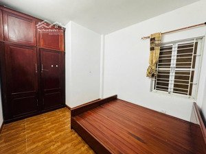 bán nhà nguyễn khoái - vài mét ra ô tô - dân xây kiên cố - 41m - 5 tầng - giá chỉ 5.5 tỷ !