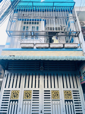 cần bán nhà cách hẻm xe tải 10m phạm văn chiêu, p8, gò vấp, đường vào 6m, 42m2 = nhỉnh 3 tỷ cực rẻ