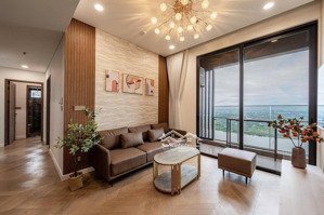 cần bán gấp căn 3pn tầng cao full nội thất 95,3m² view trực diện sông
