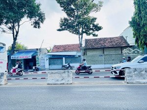 nhân - đất tặng nhà cấp 4 ngang 7,5m đường lê hồng phong gần vân đồn thuận tiện kinh doanh