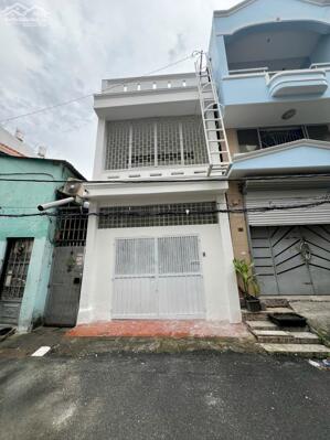 Hàng hiếm Phường 26 Quận Bình Thạnh 4x17m CN 64m2 , Nhà 2 Tầng Xe Hơi Đậu Trong Nhà