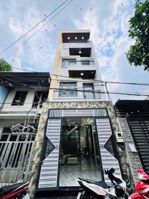 bán nhà phố xây mới 4x16m.xây 3 lầu.có thang máy hẻm nhựa 6m thông lê văn khương.hiệp thành.q12