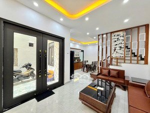 bán nhà tứ hiệp, thanh trì, hà nội, nhà dân xây 50m2*2t, full nội thất, giá hơn 5 tỷ. lh 