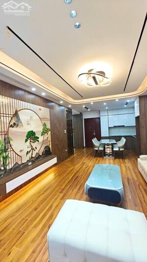 Bán căn hộ chung cư D5A Trần Thái Tông 120m2,3PN 2wc,PK, Bếp, fulll nội thất