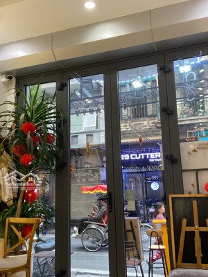 cho thuê mbkd riêng biệt mặt phố ngõ trạm, 40m x 2t, mt 4m, kd mọi mô hình, giá 30tr