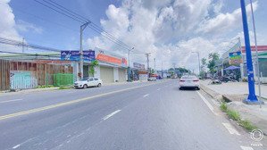 cho thuê đất 840 mặt tiền hoàng quốc việt 35 triệu