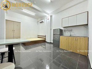 cho thuê phòng studio 30m2 ngay phan đăng lưu - tiện đi các quận trung tâm - ngã tư hàng xanh 10p