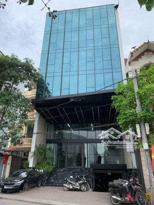 cho thuê văn phòng đường hoàng diệu, quận 4. diện tích sàn 140m2 giá chỉ 29tr/tháng. lh 094390088