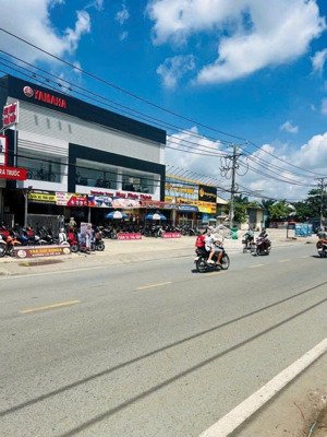 bán nhà mt trần đại nghĩa đang cho thuê 30tr/th