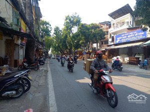bán nhà mp đê la thành dt 90m2 giá bán 33 tỷ 