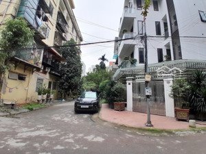 phân lô - 61 lạc trung_ ga ra ô tô - vỉa hè ô tô tránh - 90m2_mt 8m chỉ 28ty