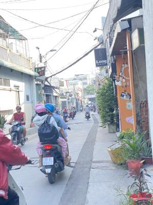 Nhà 2 tầng mặt tiền đường số, Bình Trưng Đông – gần chợ, tiện KD – chỉ 6.2 tỷ