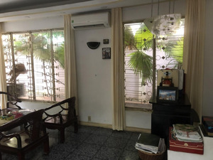 bán biệt thự ngay mặt tiền nguyễn văn trỗi, p11, pn. dt 18x12m, 1tr2l, giá: 35 tỷ