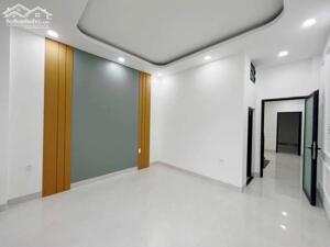 Bán nhà 2 lầu hoàn công khu dân cư quận ninh kiều bán dưới 5 tỷ