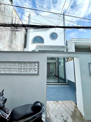 Nhà Trệt Lửng hẻm 18 đường Lê Anh Xuân, Q.Ninh Kiều, Cần Thơ