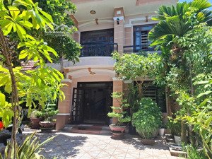 chuyển công tác, cần bán biệt thự 260/5c điện biên phủ