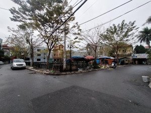 chủ nhờ bán mảnh đất siêu phẩm. vị trí gần chợ thôn xuân canh, xuân canh, đông anh, hn 60m2