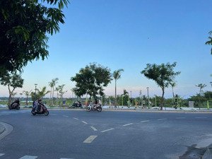 bán lô đất mt đường thanh lương 23 đối diện cv, trường học, dt 100m2 giá 4 tỷ 9 lh 