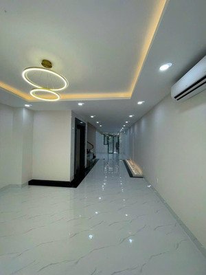 cần cho thuê tòa nhà 5 tầng làm văn phòng giá chỉ 50tr tại khu him lam, quận 7. lh 