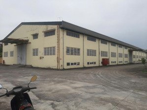 cho thuê 1000 2000m2, gần khu công nghiệp ngọc hồi, trong khu quân đội an ninh tuyệt đối