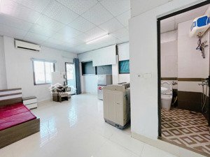 phòng studio 35m2 full đồ cả máy giặt phố dịch vọng hậu, chỉ 4tr8