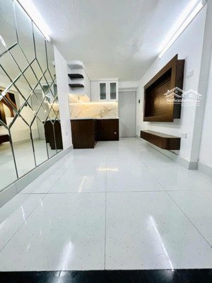 b.a.n nhà phố thái hà sầm uất nhất đống đa 20m 4 tầng 5m ô tô tránh chỉ 4.89 tỉ