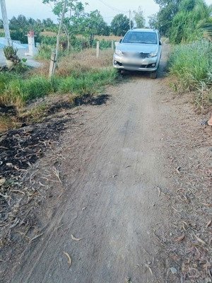 đất mặt tiền kênh 4 thổ cư + lúa giá đầu tư bao lời khu vực phát triển nhanh