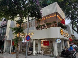 cho thuê nhà mặt phố nguyễn phong sắc, dt 60mx2t, mt 5m, vị trí đẹp, kinh doanh sầm uất