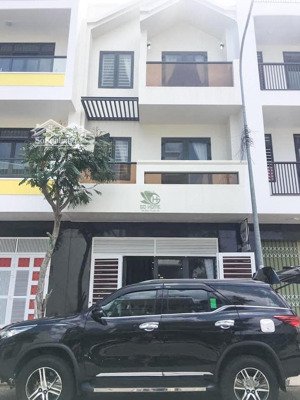 cho thuê nhà đẹp khu vcn phước hải 4 phòng ngủ full nội thất giá 18 triệu/th