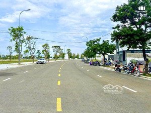 biệt thự kđt mỹ gia, trục đường to 27m, lô sạch đẹp, hướng đông bắc, giá chỉ 36 triệu/m2(bao thuế)