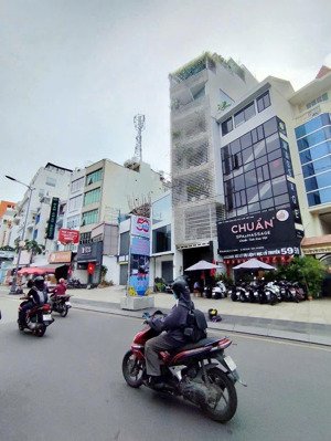 tòa nhà mặt tiền an dương vương, quận 5 - dt 7x20m - 6 tầng tm - hđt 150 triệu/tháng - 62 tỷ