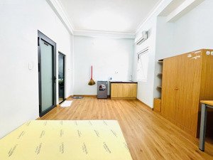 căn hộ mặt tiền studio full nội thất tại tạ quang bửu q8 di chuyển qa các q trung tâm 5 phút