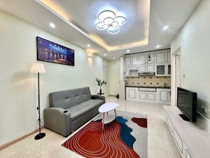 cho thuê chung cư cảnh sát 113 trung kính. 50m2 1 khách 1 ngủ 1 bếp 1vs. nhà full đồ đẹp, 10 triệu