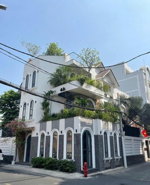 nhà đẹp lô góc đường lam sơn 7x10m, trệt, 3 lầu suốt, spa, vp công ty, cà phê vp