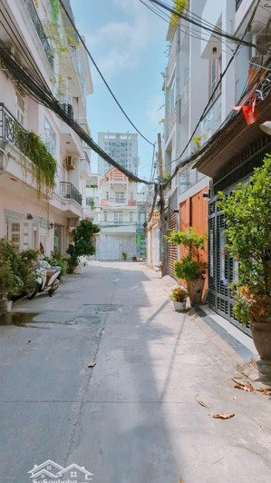 xe hơi ngủ trong nhà - nguyễn thị thập q7 - 5 tầng - 4m x 14m - chỉ hơn 8 t.ỷ