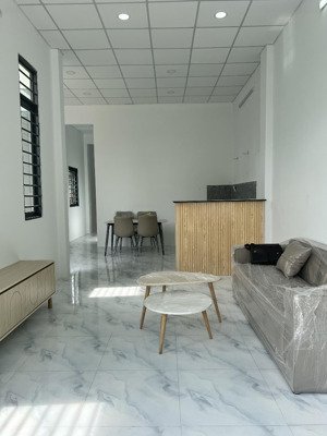 bán nhà ngay chợ phước thạnh- gò dầu