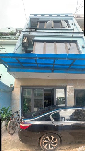 bán gấp căn nhà 3 tầng tại khu dc bắc sông hồng trung tâm phường hoàng văn thụ tp thái nguyên