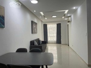 chính chủ cần bán gấp căn hộ 2pn chung cư sky garden 3, phú mỹ hưng, quận 7