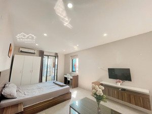 chính chủ cho thuê căn hộ cao cấp studio 1k1n tại đồng me, mễ trì, đầy đủ nội thất, chỉ 5,6tr/tháng