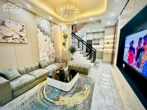 Bán nhà ngõ Bùi Xương trạch lô góc, 2 thoáng 50m2, 4 tầng mt 4m giá chỉ 8,99 tỷ, nội thất 5 sao