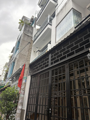 bán nhà hẻm 6m gần dương bá trạc quận 8, 4x15, 2 tầng, nở hậu, chỉ nhỉnh 6 tỉ